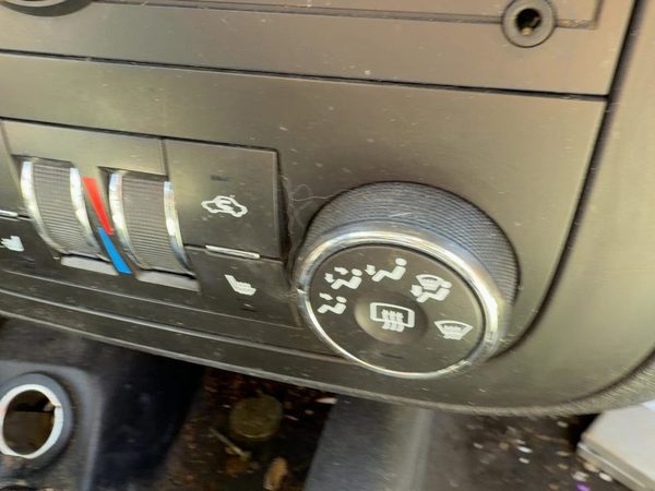 06-07 Monte Carlo Temperature Control Module In Dash Heater Ac Head Unit Zone — photo 5