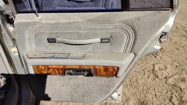 83-87 Grand Marquis Passenger Right Rear Door Trim Panel With Switches Back Gray — photo 1