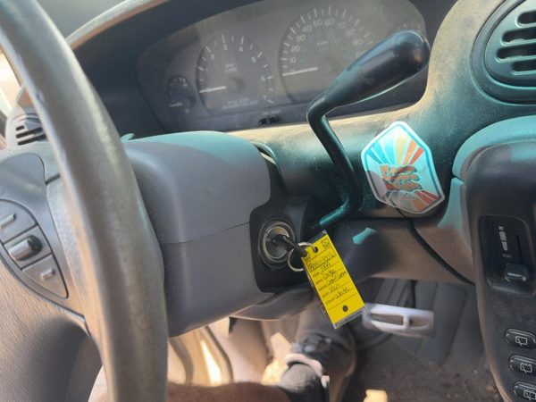1996-2000 Chrysler Town & Country Steering Column Assembly Oem Shift Taupe All5 — photo 2