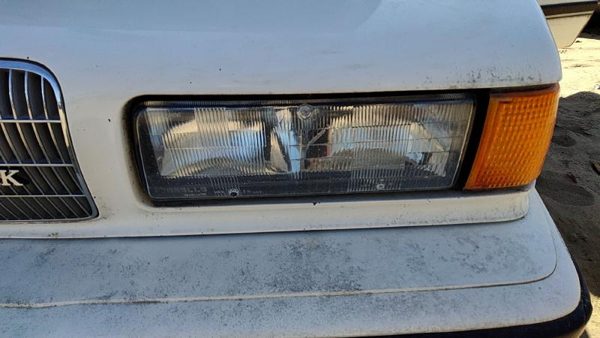 1989 Buick Century Headlamp Assembly LH — photo 5