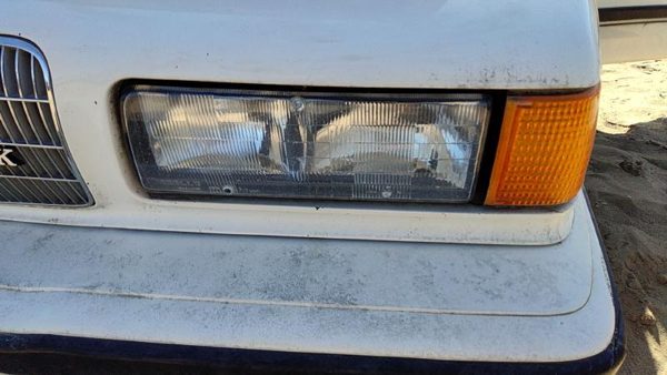 1989 Buick Century Headlamp Assembly LH — photo 3