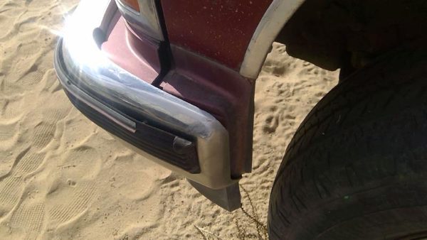 1988-2000 Gmc Sierra 2500 Driver Left Moulding From Fender Oem Trim Strip Red — photo 4
