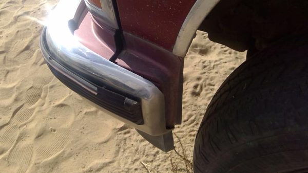 1988-2000 Gmc Sierra 2500 Driver Left Moulding From Fender Oem Trim Strip Red — photo 5