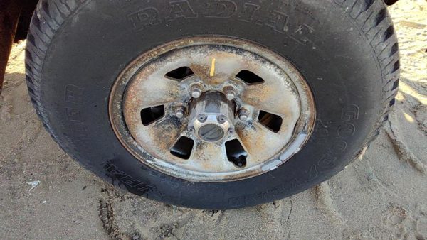 1995-1997 Nissan Hardbody 15 Steel Wheel Oem Factory Rim 4X4 #1 403003B010 — photo 1
