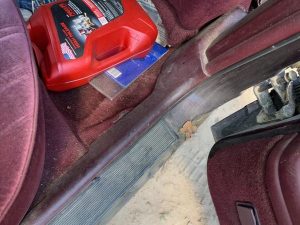 1994 Olds Eighty Eight Passenger Right Rear Lower Sill Plate Step Trim Panel Oem — photo 3