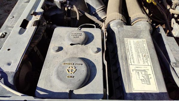 1989 Ford F150 Coolant Recovery Bottle — photo 3