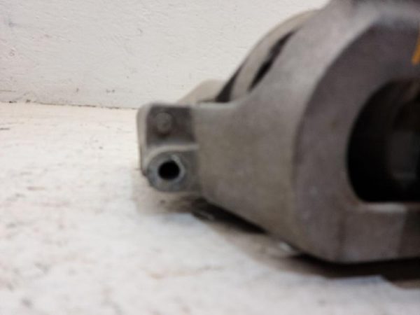 2007 20072007 Altima Engine Motor Mount Assembly Oem 2.5l Bracket Brace — photo 8