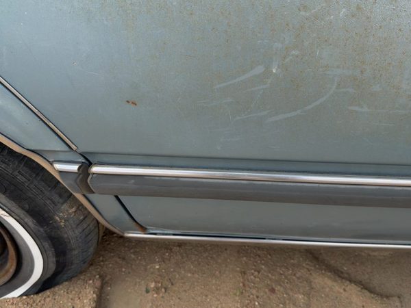 1986-1989 Olds 88 Passenger Right Rear Moulding From Door Oem Back Trim Strip — photo 4