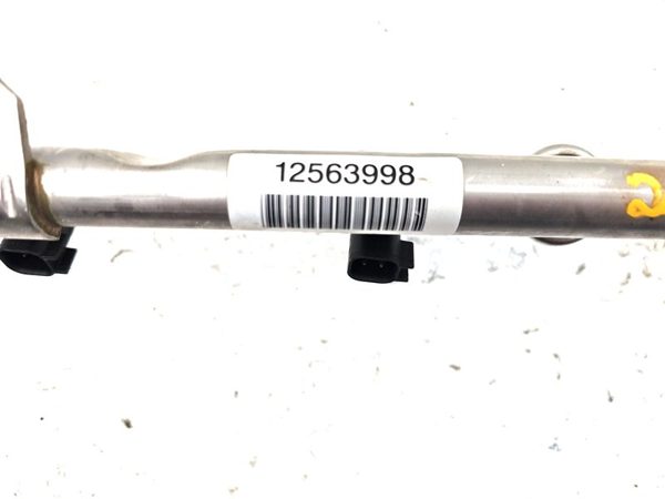2005-2006 Cadillac Sts Complete Fuel Rail With Injectors Set Loaded Oem 4.6L — photo 8
