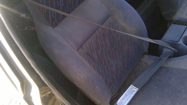 1996 Geo Tracker Passenger Right Front Seat Belt Retractor Oem Shoulder Black — photo 1