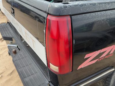 1988-1999 Chevy Silverado 1500 Passenger Right Tail Light Brake Lamp Oem Rear