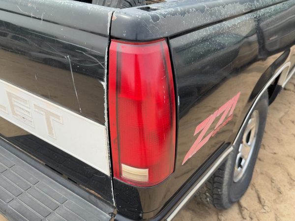 1988-1999 Chevy Silverado 1500 Passenger Right Tail Light Brake Lamp Oem Rear — photo 4