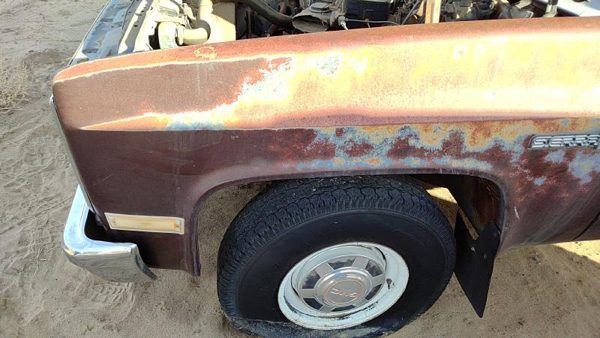 1981-1991 Gmc Sierra C3500 Driver Left Front Fender Oem Brown 15634642 — photo 2
