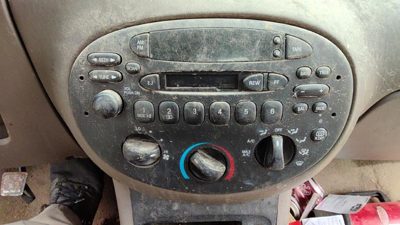 1997-2003 Ford Escort Stock Radio With Heater Control Head Ac Unit Oem