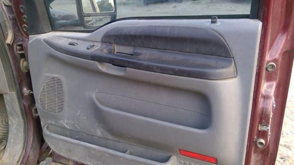 2005-2007 F350 Super Duty Passenger Right Front Inside Door Trim Panel Only Gray — photo 4
