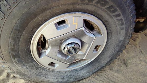 1987-1995 Nissan Pathfinder 15 Aluminum Wheel Oem Factory Rim Front #4 — photo 3