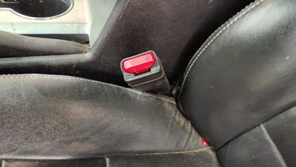 2012 Ford Fusion Driver Left Front Seat Belt Buckle Receiver Oem Charcoal Fw — photo 2