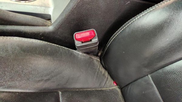 2012 Ford Fusion Driver Left Front Seat Belt Buckle Receiver Oem Charcoal Fw — photo 3