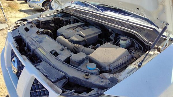 2004 Nissan TITAN — vehicle photo 7