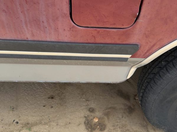 1987-1991 Ford F150 Driver Left Rear Moulding On Front Of Box Oem — photo 6