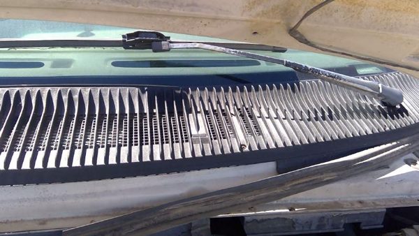 92-96 Ford Van E150 Windshield Wiper Cowl Vent Trim Panel Oem Grille — photo 4