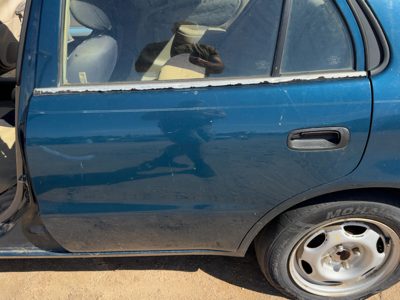 1999 Toyota Corolla Rear Door