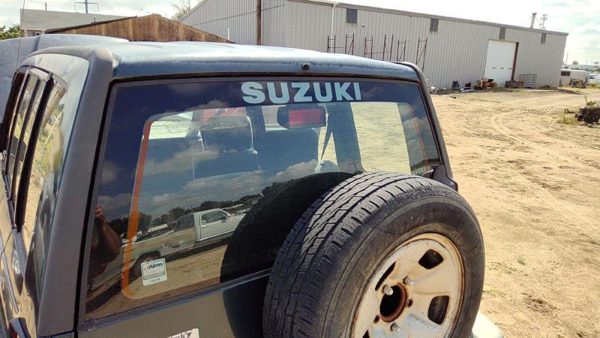 1989-1998 Suzuki Sidekick Back Glass Rear Window Oem 8457561A60 — photo 6