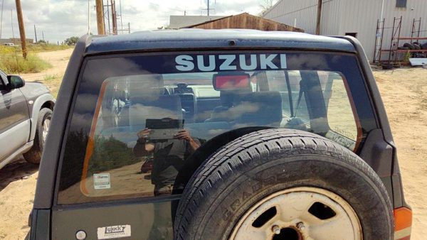 1989-1998 Suzuki Sidekick Back Glass Rear Window Oem 8457561A60 — photo 5