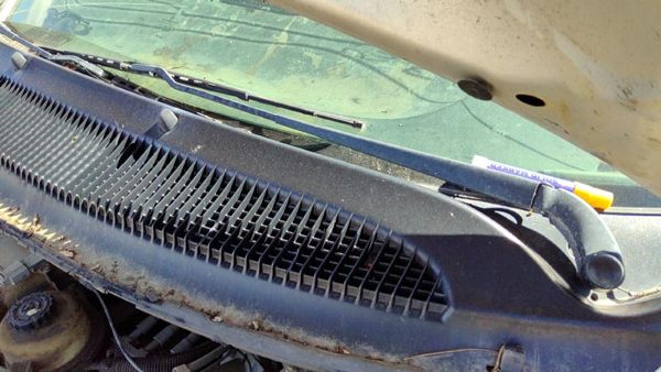 2003-2007 Dodge Caravan Driver Left Windshield Wiper Arm Oem Blade Lever — photo 1