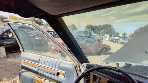 1980-1984 Deville Sedan Driver Left A Pillar Trim Windshield Post Panel Oem Blue — photo 2