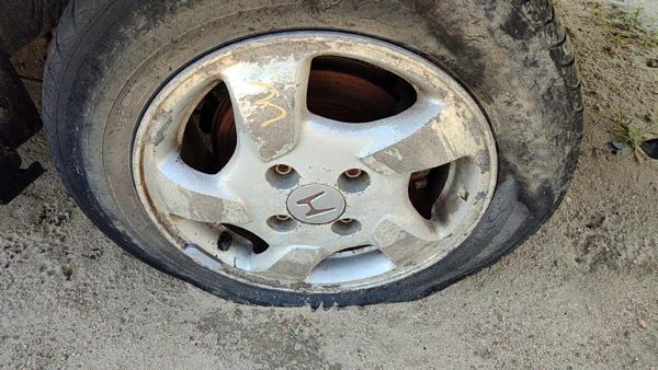 1998-00 Honda Accord 15" Aluminum 5 Spoke Wheel Oem Factory 4 Lug Rim #3 5968755 — photo 2