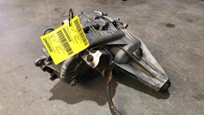2005 Suburban 1500 Transfer Case On Shelf Ready To Go - Chevy 4x4
