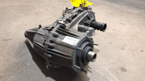 2005 Suburban 1500 Transfer Case On Shelf Ready To Go - Chevy 4x4 — photo 3