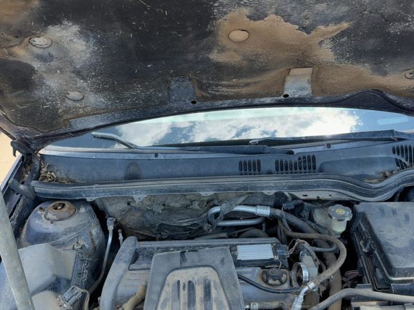 2005-2010 Chevy Cobalt Windshield Wiper Cowl Vent Trim Panel Oem Cover — photo 2