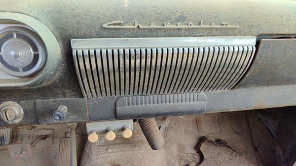 1953 Chevy Bel Air 150 Sedan Center Chrome Dash Grille Oem — photo 3