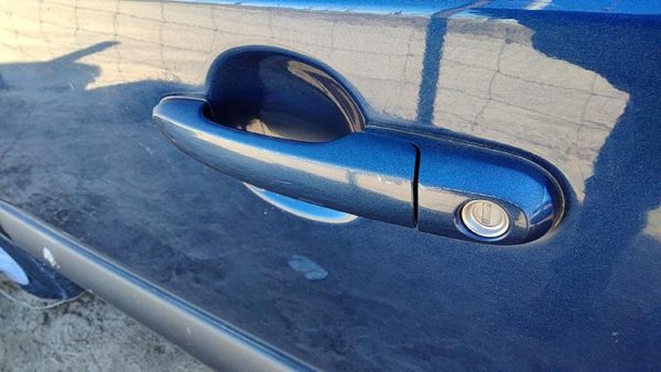 05-09 Hyundai Tucson Driver Left Front Outside Door Handle Oem Nautical Blue Ol — photo 3
