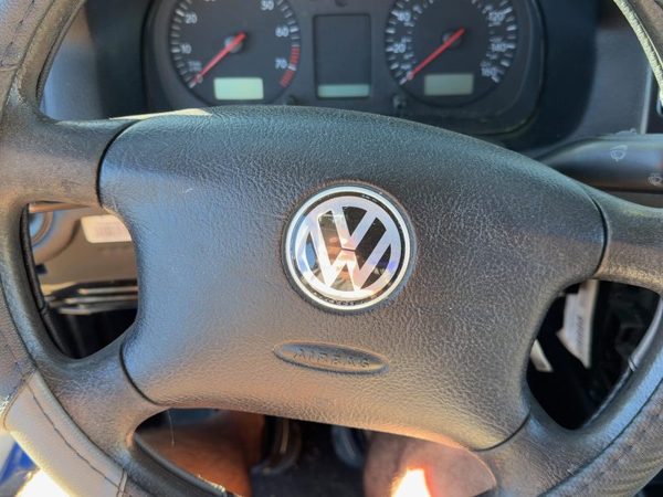 2002 Volkswagen Jetta Air Bag — photo 3