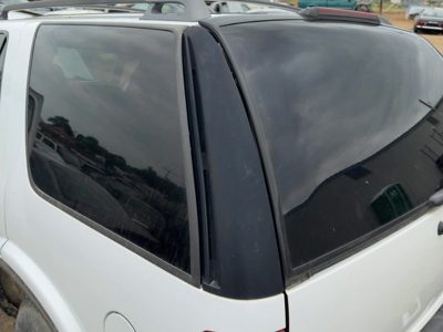 95-05 Chevy S10 Blazer Driver Left Rear Quarter Panel Upper Moulding OEM