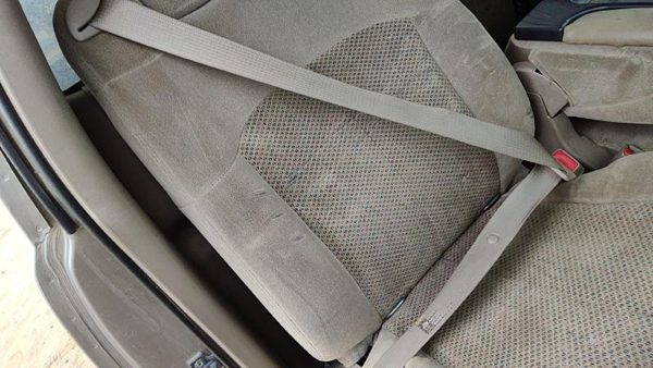 01-02 Silverado 2500 Passenger Right Front Seat Belt Retractor Shoulder Tan 52D — photo 1