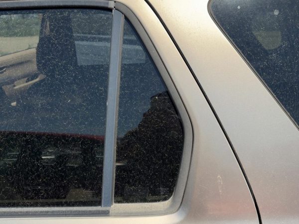 2002-2006 Honda Crv Driver Left Rear Vent Window Back Door Glass With Frame Oem — photo 3