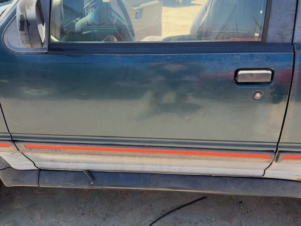 1994 Ford Explorer Front Door LH Green Na — photo 3