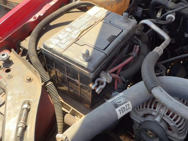 1999-2001 Jeep Grand Cherokee Complete Battery Box Mount Tray With Hold Down Oem — photo 4