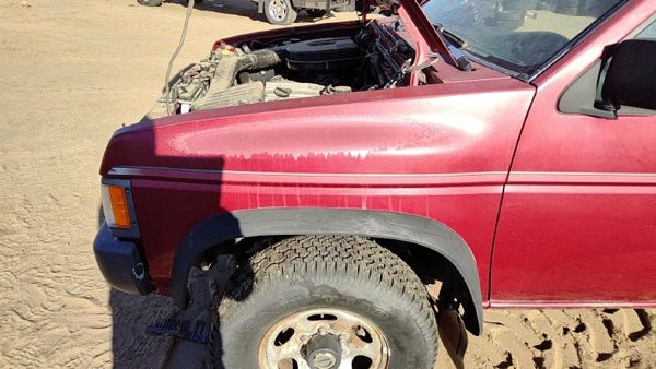 1986-1997 Nissan Hardbody Driver Left Front Fender Oem Red 4X4 6311394G31 — photo 2