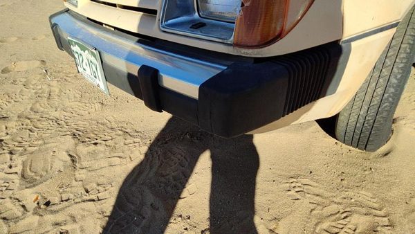 1984-1985 Ford Tempo Front Bumper Assembly Aluminum With Brackets Oem E43z17757j — photo 3