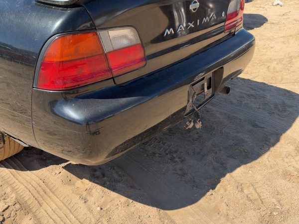 1995-1996 Nissan Maxima Rear Bumper Cover Assembly Oem Back Black H502240U25 — photo 6