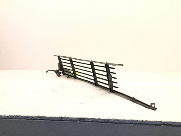 1970-1972 Nissan Datsun 240Z Front Grille Assembly Oem 62300E4601 — photo 6