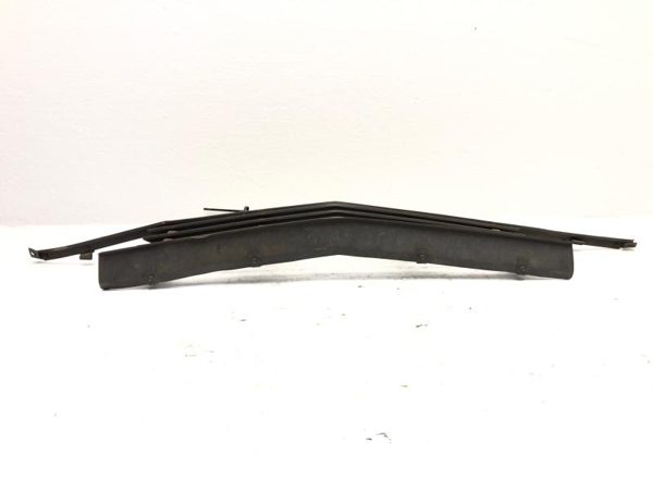 1970-1972 Nissan Datsun 240Z Front Grille Assembly Oem 62300E4601 — photo 8