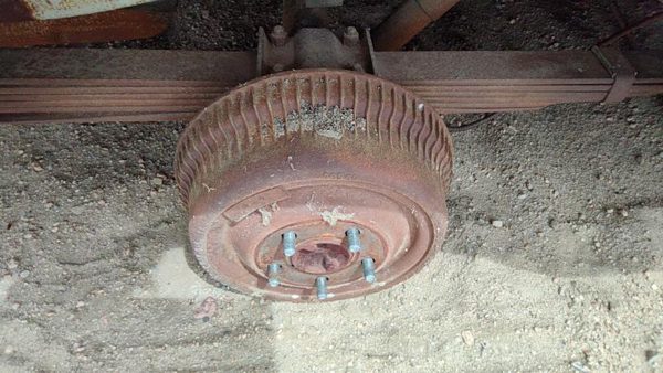 1974 Dodge Van B200 Passenger Right Rear Brake Backing Plate Assembly Oem — photo 2