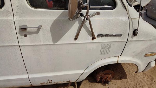 1974 Dodge Van Front Door RH White — photo 2