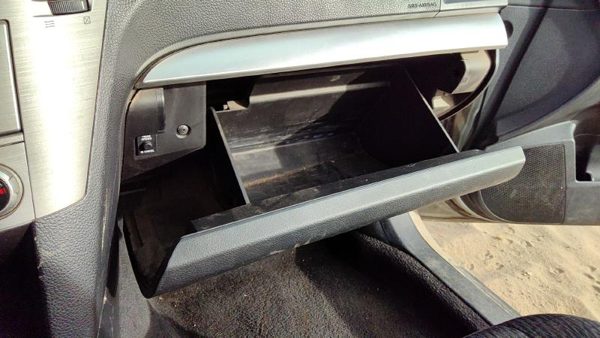 2010-2014 Subaru Legacy Outback Glove Box Assembly Complete Door With Latch Oem — photo 3